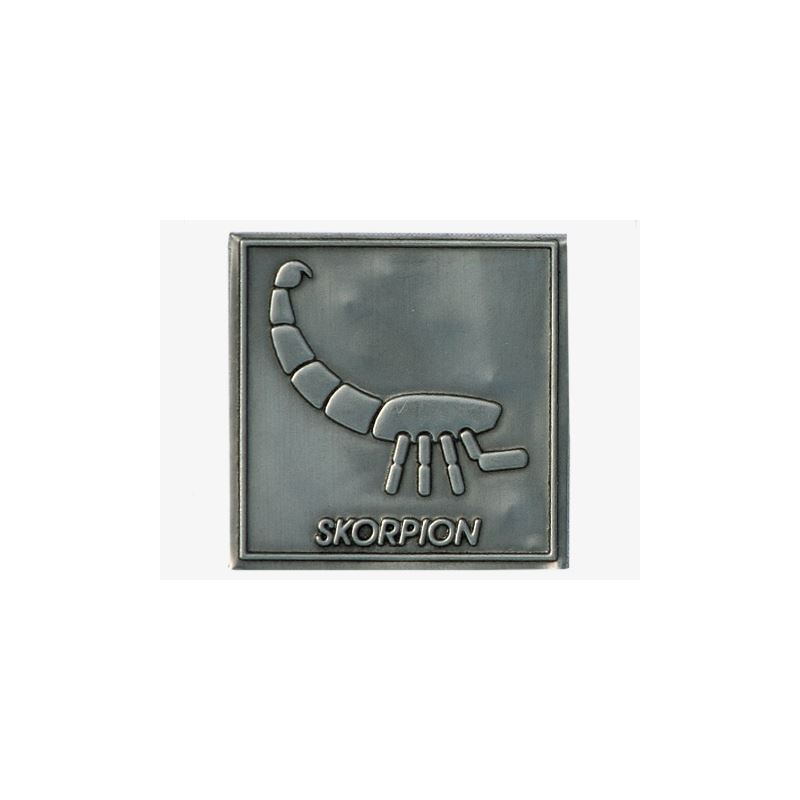 Zinnetikett 'Skorpion', quadratisch, Metall, silber Zinnetikett 'Skorpion', quadratisch, Metall, silber