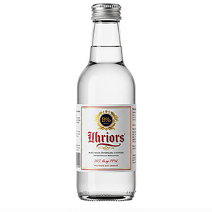 Schraubverschlussflasche mit Logo Produktbeispiel: gefüllte Flasche mit Schraubverschluss und Logodesign
