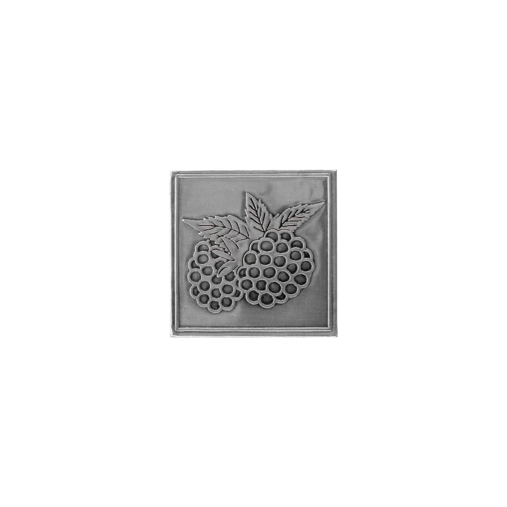 Zinnetikett 'Brombeere', quadratisch, Metall, silber Zinnetikett 'Brombeere', quadratisch, Metall, silber