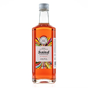 Glasflasche Schraubverschluss Logo Produktbeispiel: große Glasflasche Schraubverschluss und Logodesign
